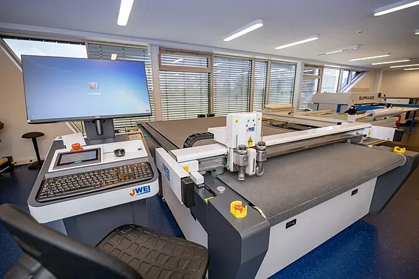 CNC griešanas galds